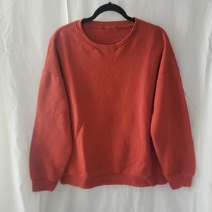 Long crew neck